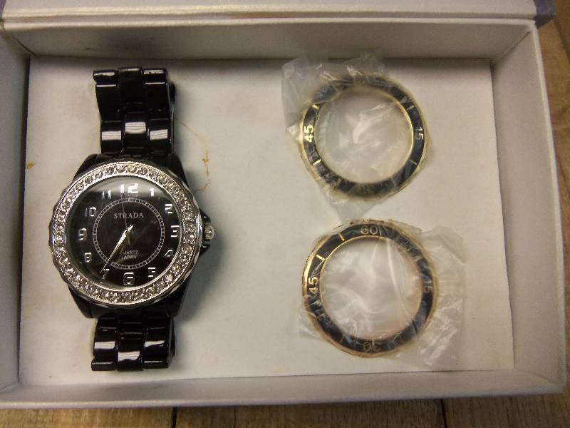 Holiday Jewelry Sale