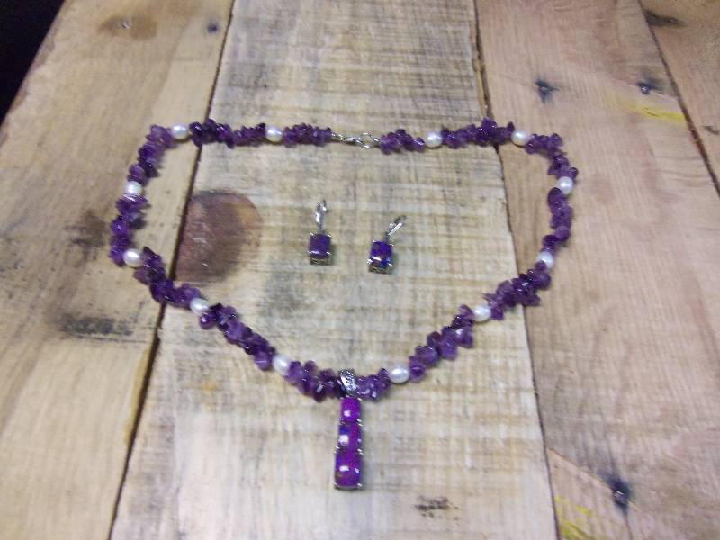 Holiday Jewelry Sale
