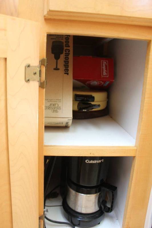 lot 56B image: Cupboard Lot of Appliances