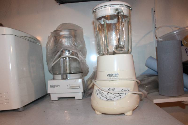 lot 100B image: Cuisenart Blender & Food Processor