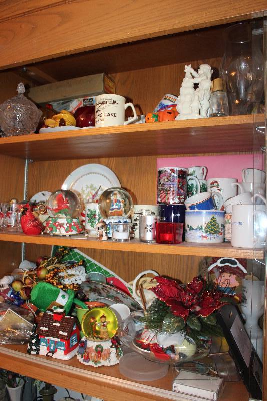 lot 119 image: (3) Shelf Lot Including Table Decorations