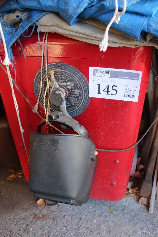 lot 145 image: Twentieth Century Arc Welder