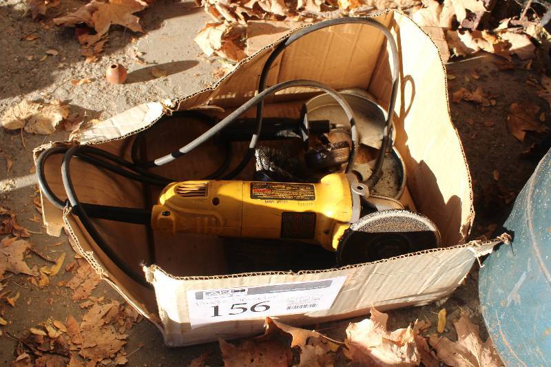 lot 156 image: DeWalt 4.5in. Angle Grinder