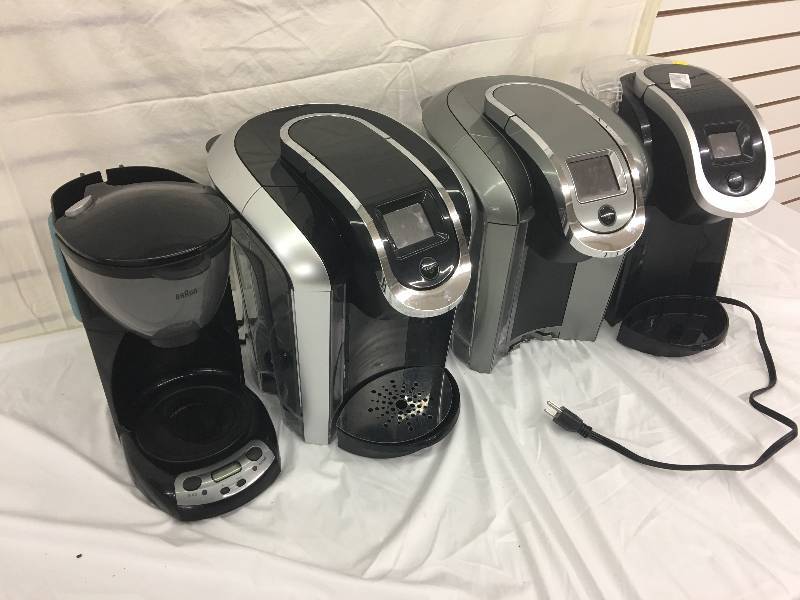 lot 105 image: 4 coffee makers  missing parts