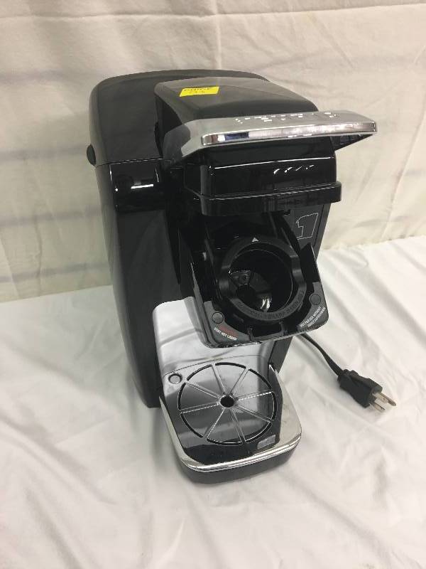 lot 133 image: Keurig MINI Plus Personal K-Cup Brewing System retail $80