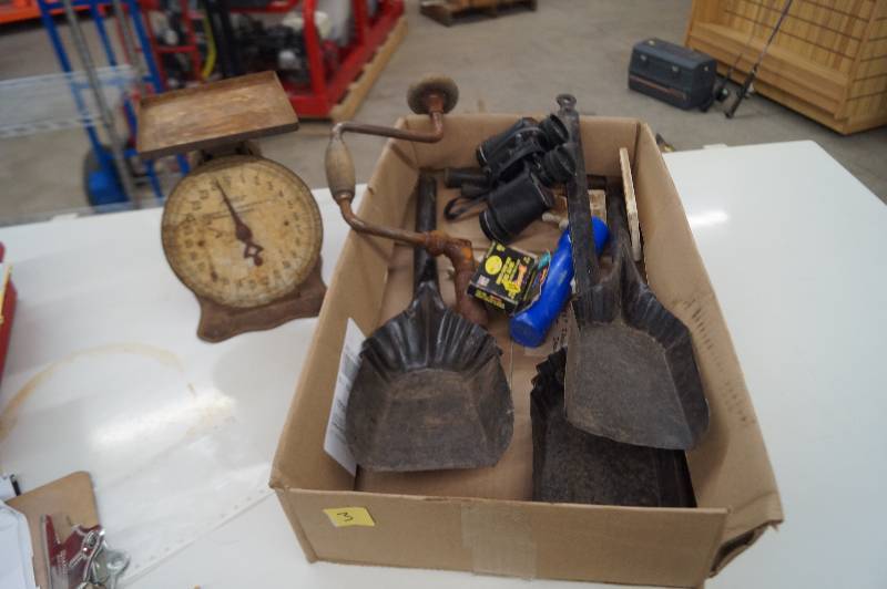 Vintage ScaleCoal Shovels