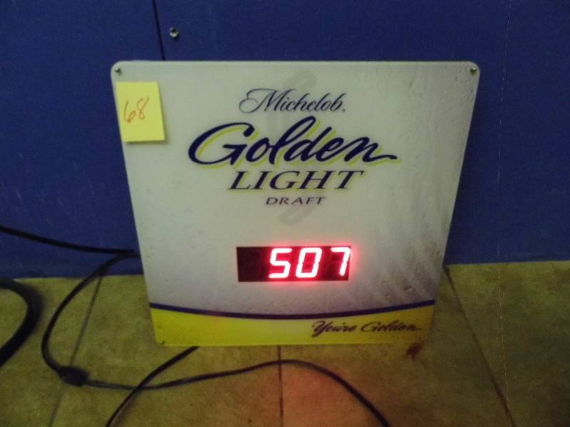 lot 68 image: MGD Clock