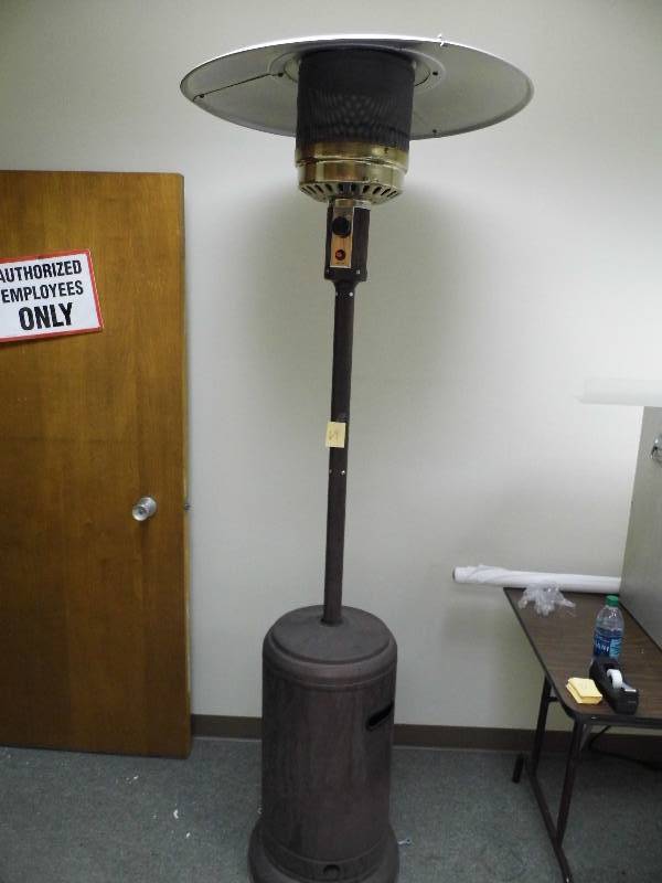 lot 69 image: Patio Heater