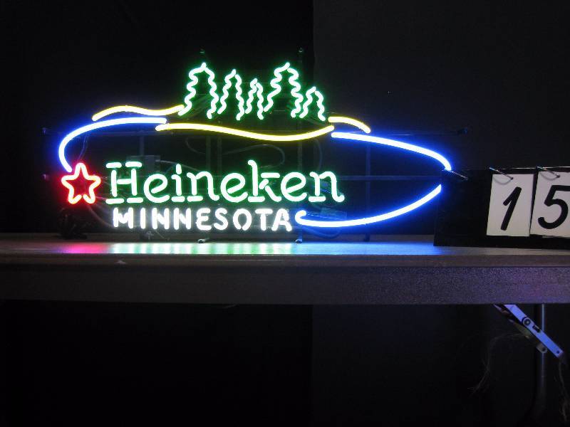 lot 15 image: Heineken Minnesota lakefront in the woods neon. Excellent condition.