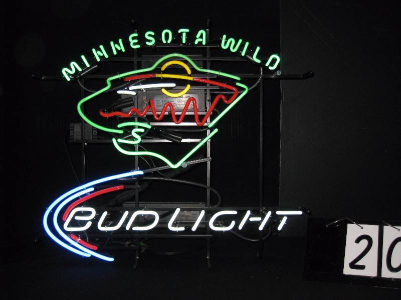 lot 20 image: Bud Light Minnesota MN Wild, NHL. Looks brand new.