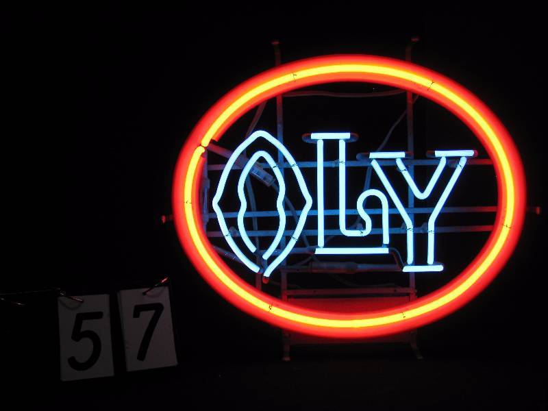 lot 57 image: Olympia Oly neon, very nice condition
