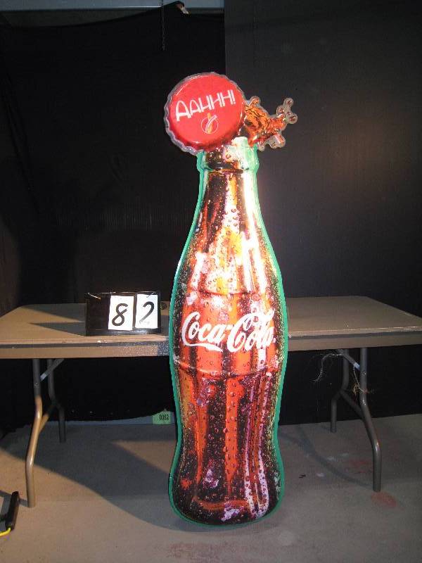 lot 82 image: Plastic coke bottle, large 3D store display