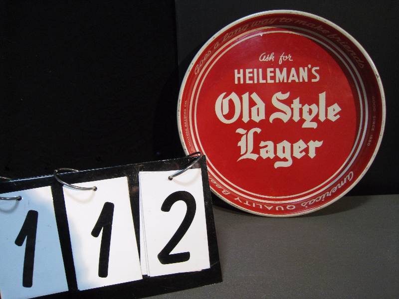 lot 112 image: Old Style Lager tray, back is red