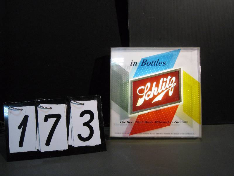 lot 173 image: Schlitz in Bottles light up, 3D, Unique, very nice, 1955 vintage