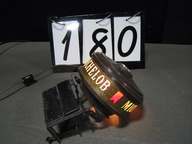 lot 180 image: Michelob cash register lamp