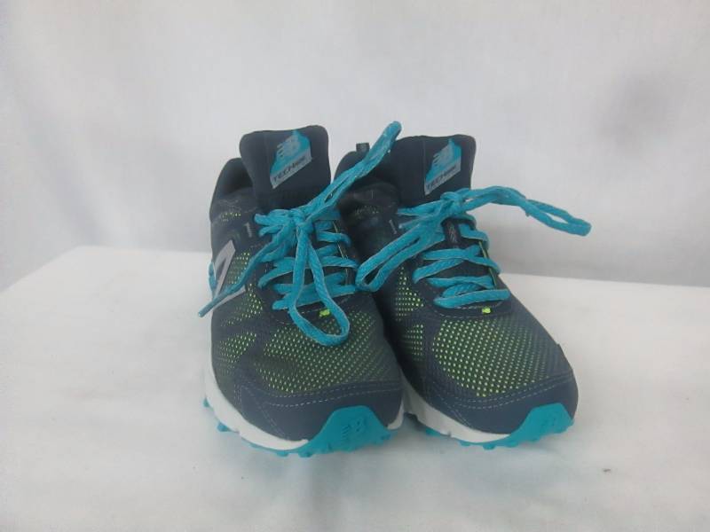lot 20 image: New Balance Womens T610v5 Running Shoe - Wide