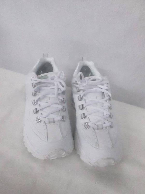 lot 62 image: Skechers Womens Premium Sport Shoe