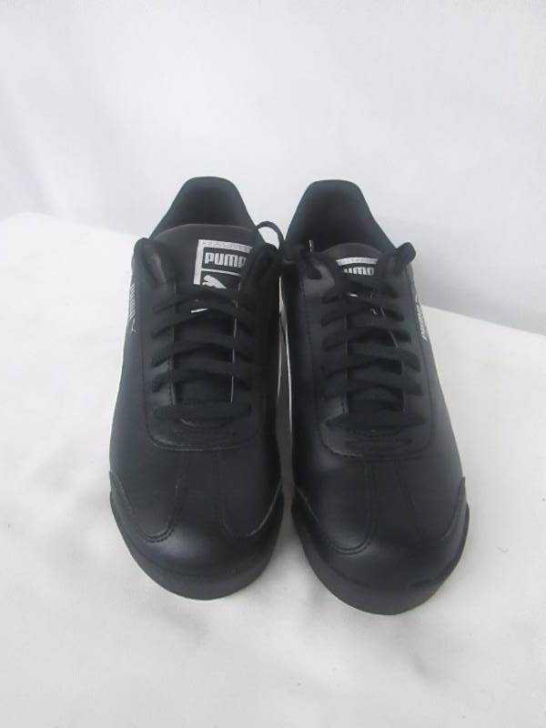 lot 30 image: Puma Kids Roma Basic Junior Sport Shoe