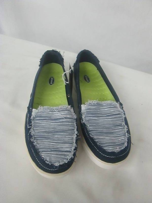 lot 39 image: Dr. Scholls Womens Waverly Sneaker