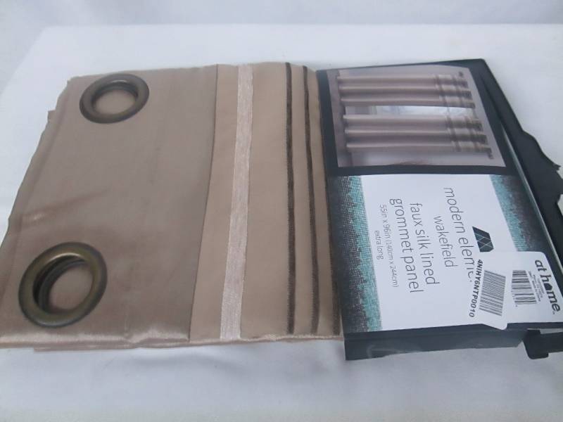 lot 78 image: Victoria Classics Wakefield 60 x 96 Woven Grommet Panel - Taupe