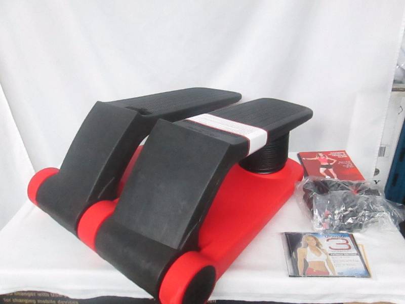 lot 10 image: Air Climber Stepper