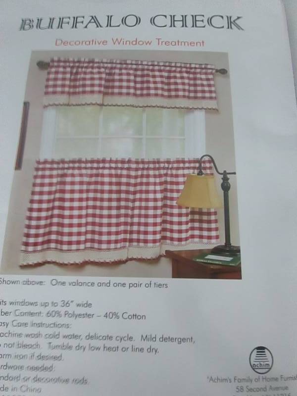 lot 85 image: Buffalo Check Kitchen Tier Set