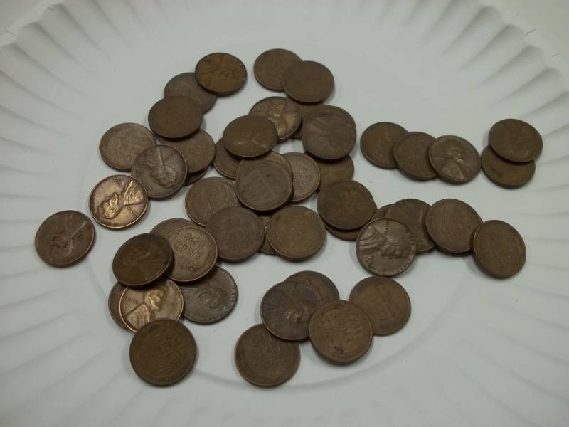 lot 31 image: 50 1948 S Pennies