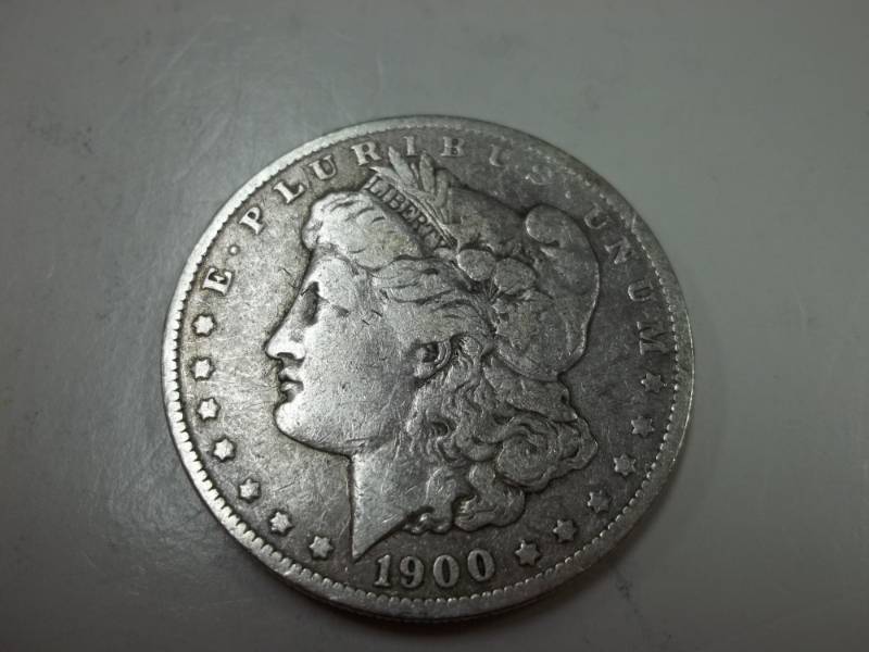 lot 152 image: 1900 Morgan Silver Dollar 90% Silver