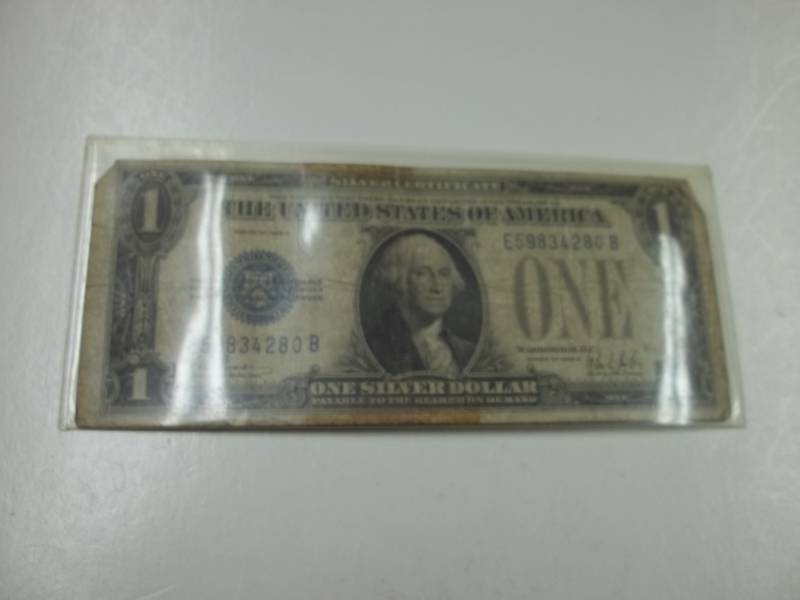 lot 219 image: 1928 One Dollar Silver Certificate