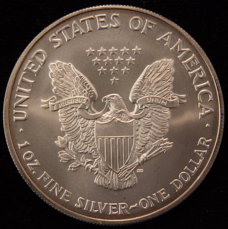 2002 AMERICAN SILVER EAGLE 1 TROY OZ. .999 FINE SILVER DOLLAR
