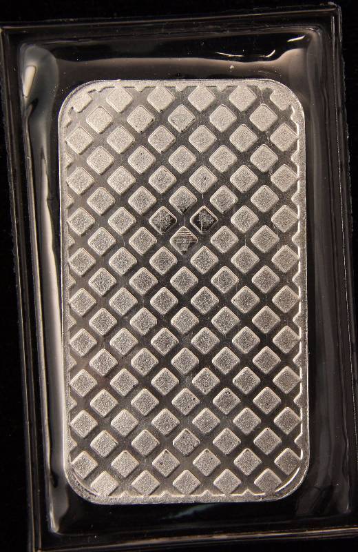 1 TROY OZ. .999 FINE SILVER BAR WALKING LIBERTY DESIGN SEALED