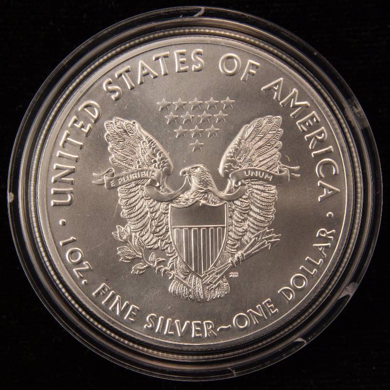 2016 AMERICAN SILVER EAGLE 1 TROY OZ. .999 FINE SILVER DOLLAR IN AIRTITE CAPSULE