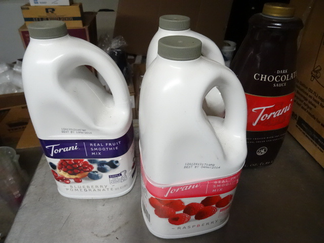 lot 20 image: Torani fruit smoothie mixers