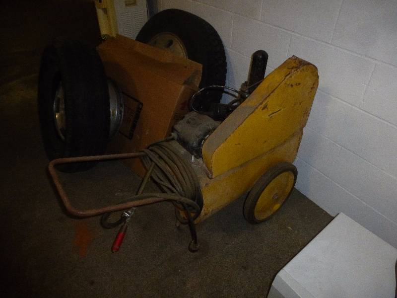 Portable Antique Air Compressor