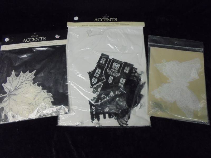 lot 50 image: Heritage Lace New Accents Packs - Butterflies, Leaves, Spooky Hollow