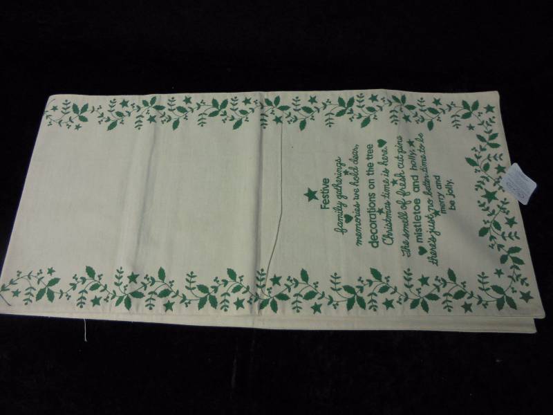 lot 56 image: Heritage Lace New Christmas Time Runner, 13x60