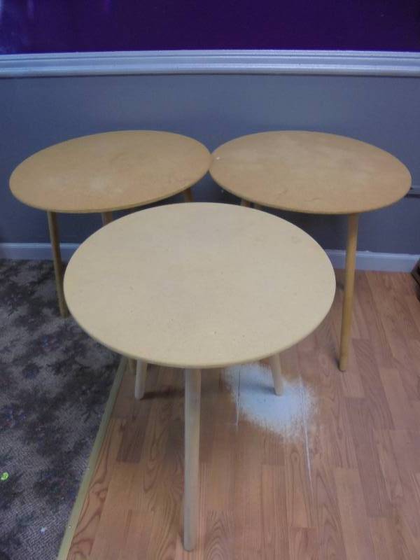 lot 79 image: Lot - (3) Round Side Tables, 24x20 & 24x24