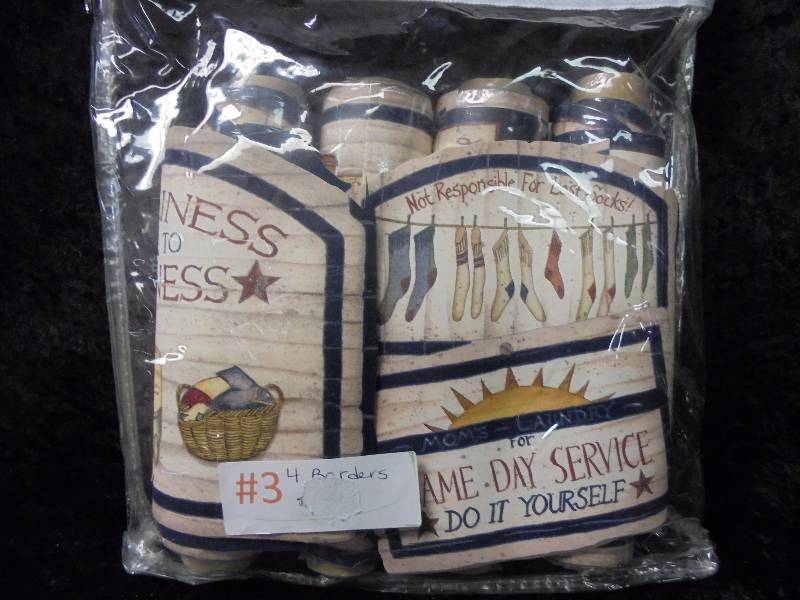 lot 124 image: Lot - Chesapeake Borders - Laundry