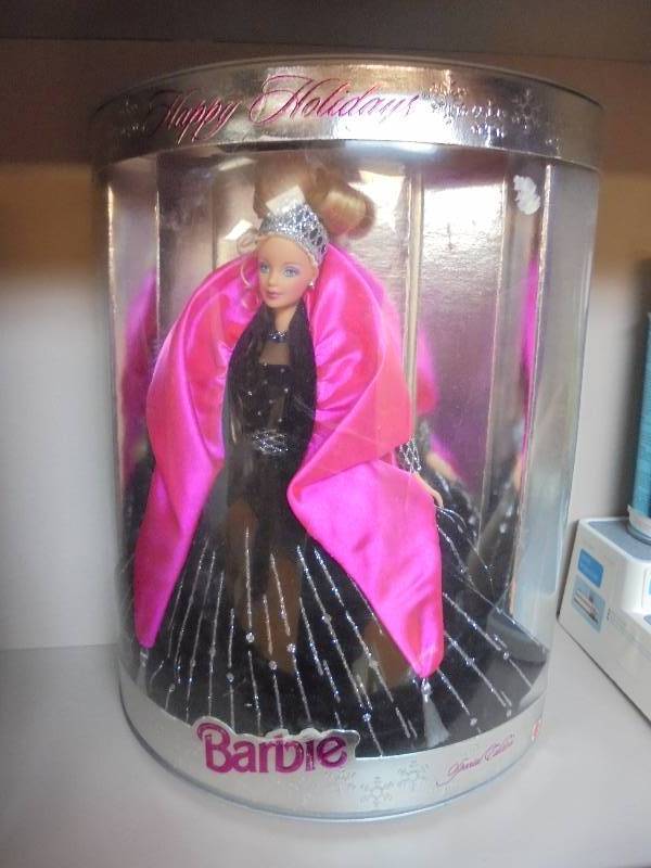 lot 148 image: 1998 Holiday Barbie