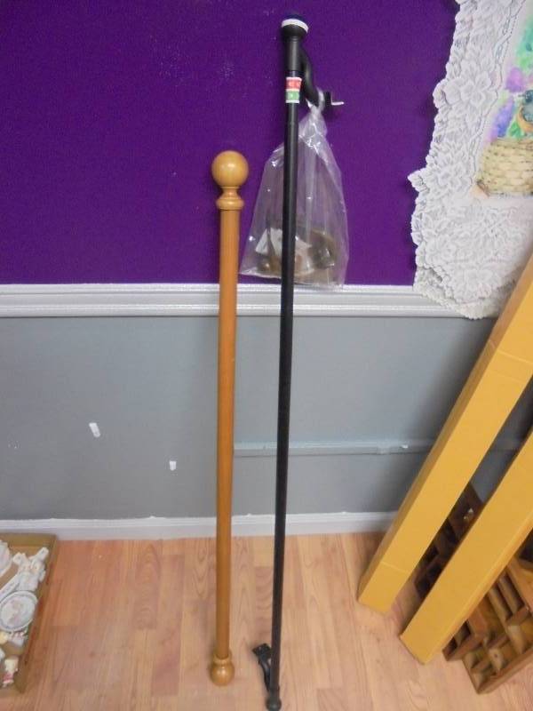 lot 173 image: Black Curtain Pole & Holders, Wood Pole