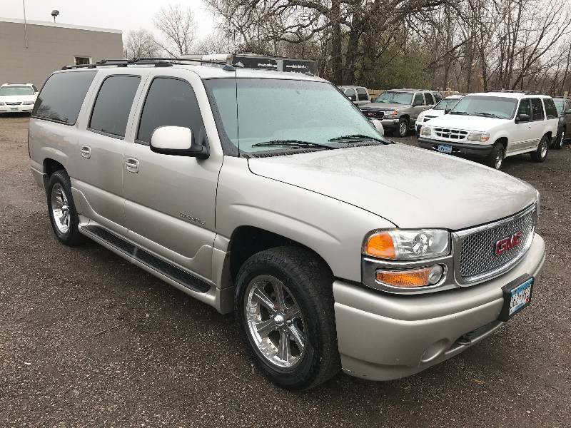2005 GMC Yukon Denali AWD