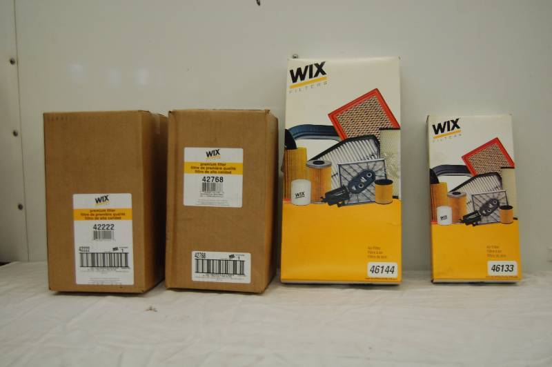 lot 6 image: Air Filters