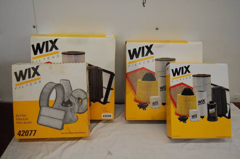 lot 20 image: Wix Air Filters
