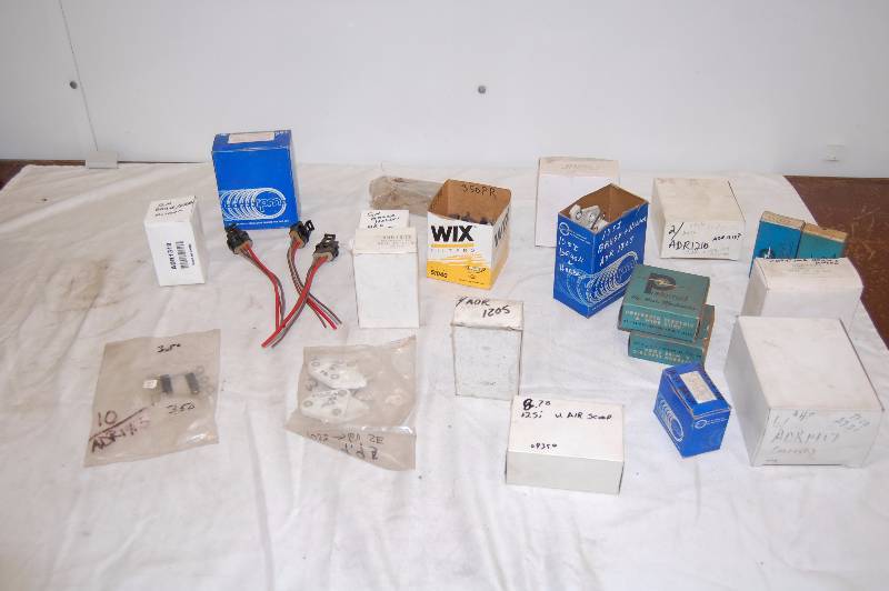 lot 41 image: Motor Brushes and MORE