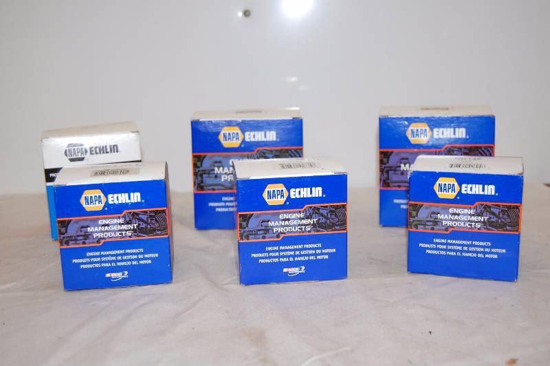 lot 66 image: Napa Distributor Caps