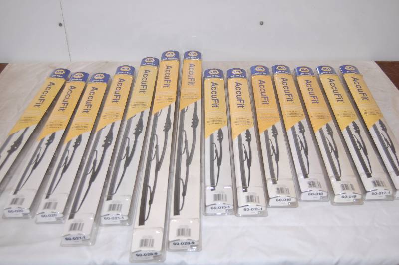 lot 109 image: NAPA Accufit Windshield Wipers
