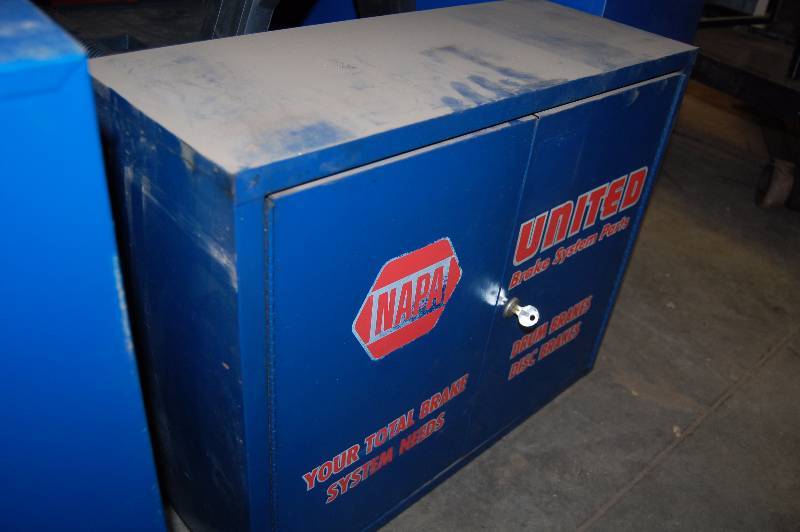 lot 118 image: Steel NAPA Cabinet