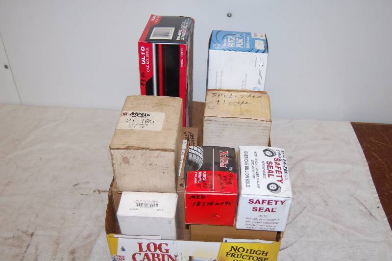 lot 170 image: Various Tire Parts