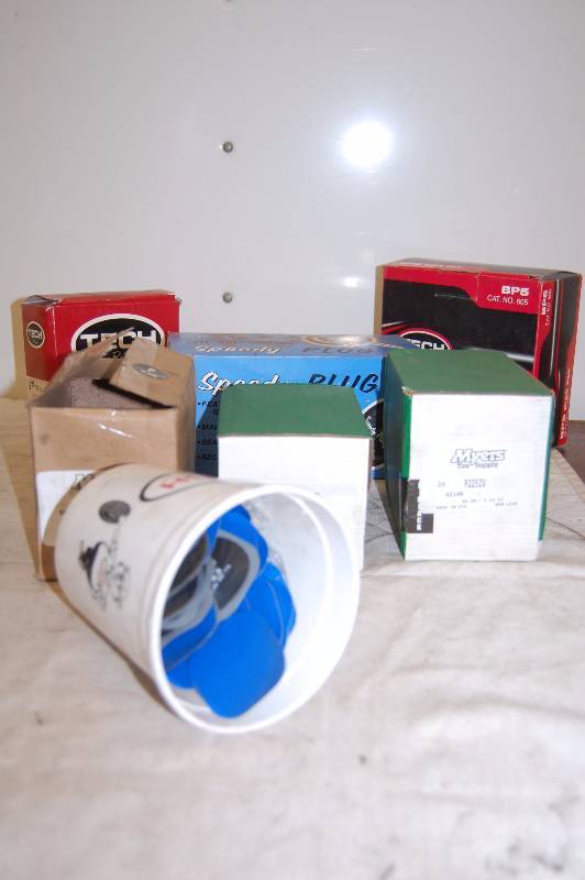 lot 172 image: Tire Balancing Weights and Plug Repairs