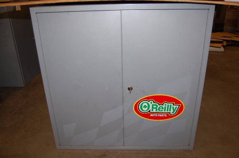 lot 181 image: Steel Cabinet